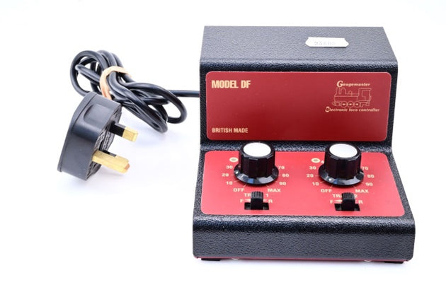 Gaugemaster GMC-DF Twin Track Cased Power Unit with Feedback