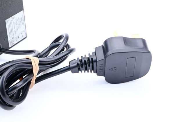 Gaugemaster GMC-DF Twin Track Cased Power Unit with Feedback