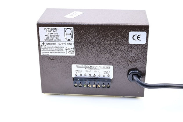 Gaugemaster GMC-D Model D Twin Track Cased Controller