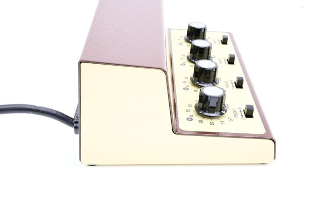 Gaugemaster GMC-Q Model Q Four Track Cased Controller