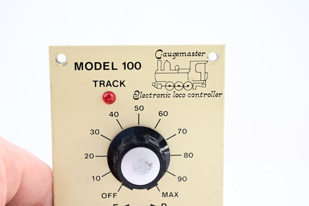 Gaugemaster GMC-100 Model 100 Single Track Panel Mounted Controller