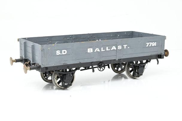 Kit Built Gauge 1 10mm Grey 'S.D' 3-Plank Ballast Wagon w/ Load - Unboxed