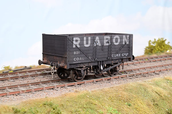 Dapol O Gauge POW10 'Ruabon Coal & Coke Ltd.' 7-Plank Open Wagon - Limited Edition, Weathered, Boxed