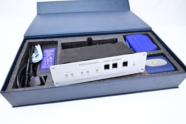 Layout Concepts DCC-AEGIS.SET ESP Ψ Aegis 5 Amp Wireless System for PowerCab