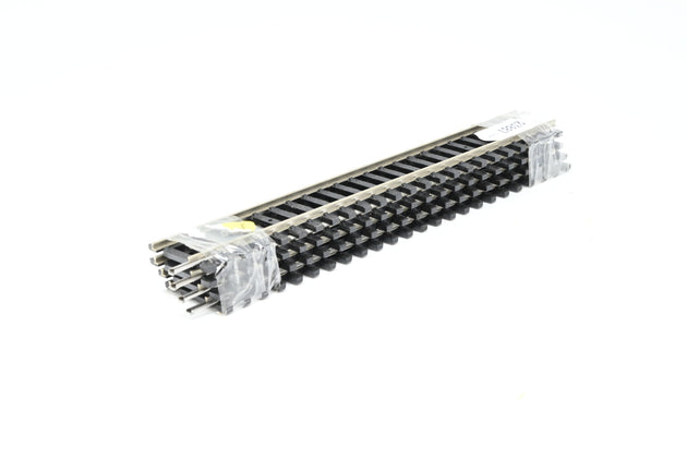 Hornby OO Gauge R600 Straight Track - 168mm 4 Pieces