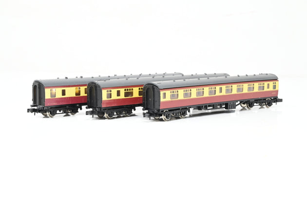 Graham Farish N Gauge Rake of 3 BR Crimson & Cream MK1 Coaches - Unboxed