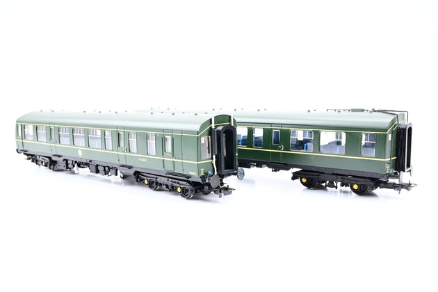 Bachmann OO Gauge 32-900 BR Green w/ Speed Whiskers Class 108 2-Car DMU No.M50628 & M56214 - Aftermarket Box