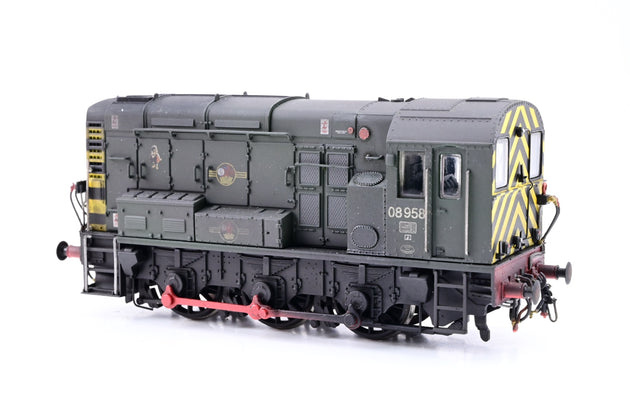 Bachmann OO Gauge BR Green Late Crest Class 08 Diesel Shunter No.08958 - Renumbered, Weathered, Aftermarket Box
