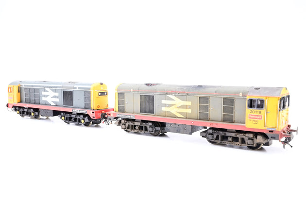 Lima OO Gauge Paired Configuration of Class 20 Diesels No.20137 & 20118 - Unboxed