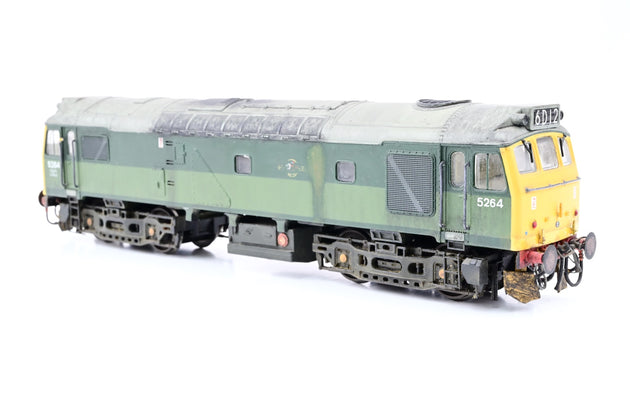 Bachmann OO Gauge BR Two-Tone Green Class 25 No.5264 - Renumbered, Weathered, Aftermarket Box