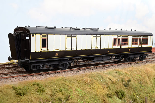 Kit Built O Gauge LNWR Plum & Cream Brake Corridor Third Coach No.7483 - Unboxed
