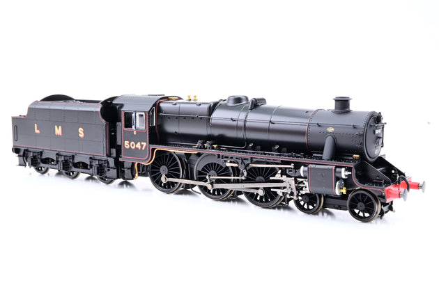 Hornby OO Gauge R30274 LMS Black Stanier Class 5MT 'Black 5' No.5047 - Boxed