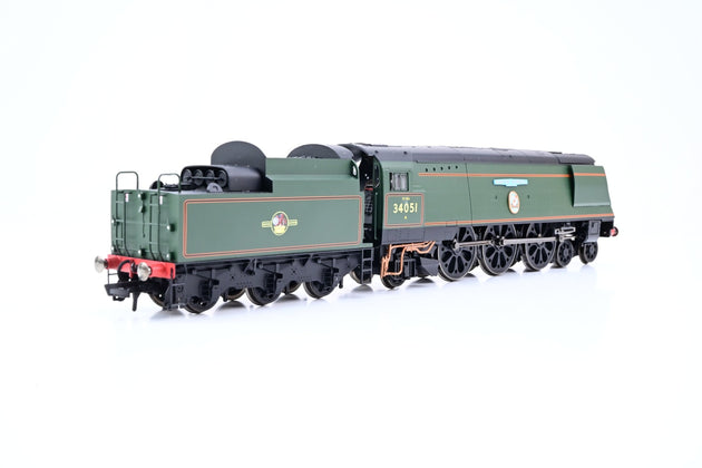 Hornby OO Gauge R3300 Sir Winston Churchill's Funeral Train Pack w/ Battle of Britain No.34051 'Winston Churchill' + 3 Coaches - Limited Edition, Boxed