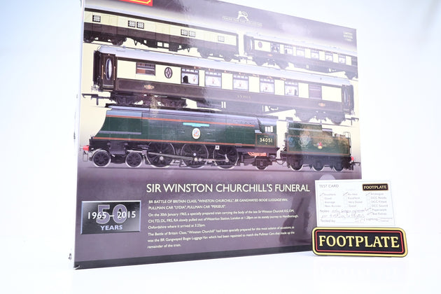 Hornby OO Gauge R3300 Sir Winston Churchill's Funeral Train Pack w/ Battle of Britain No.34051 'Winston Churchill' + 3 Coaches - Limited Edition, Boxed