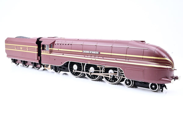 Hornby OO Gauge R3677 LMS Streamlined Crimson Lake Princess Coronation Class 7P No.6299 'Duchess of Hamilton' - Boxed