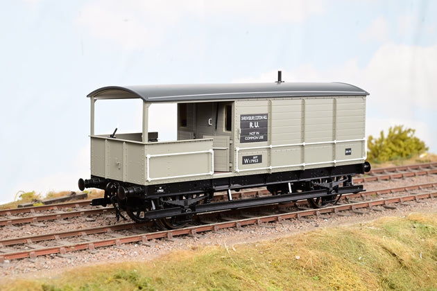 Dapol O Gauge 7F-300-003 BR Grey ex-GWR 20T Toad Brake Van No.W17953 'Shrewsbury, Cotton Hill' - Boxed