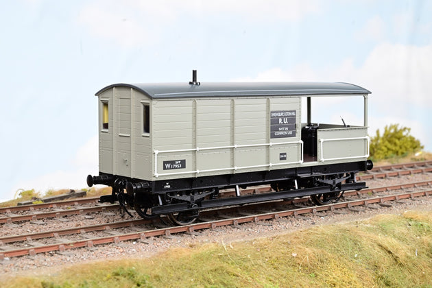 Dapol O Gauge 7F-300-003 BR Grey ex-GWR 20T Toad Brake Van No.W17953 'Shrewsbury, Cotton Hill' - Boxed