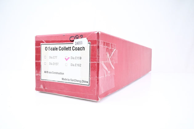 Sancheng O Gauge BR Chocolate & Cream Collett Brake Composite Corridor Coach No.W6487 - Boxed
