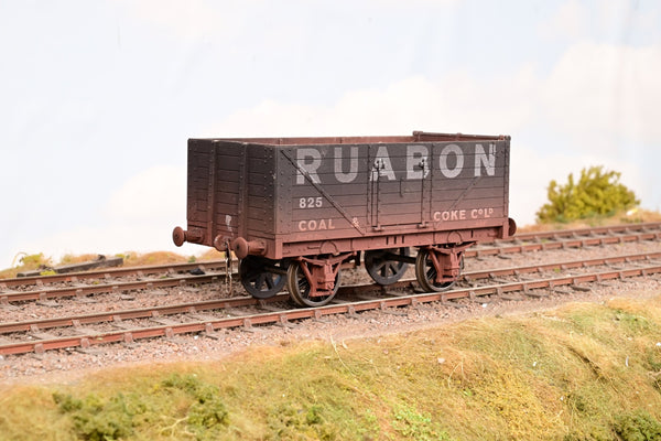 Dapol O Gauge 7F-071-029W 'Ruabon' 7-Plank Open Wagon No.825 - Factory Weathered, Boxed