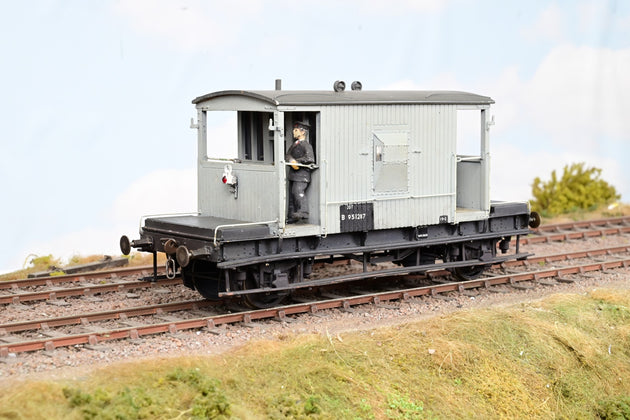 Kit Built O Gauge BR Grey 20T Brake Van No.B951287 - Unboxed