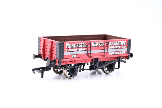 Bachmann OO Gauge 37-052 'Worcester New Co-operative & Industrial Society' 5-Plank Open Wagon w/ Wooden Floor No.20 - Boxed