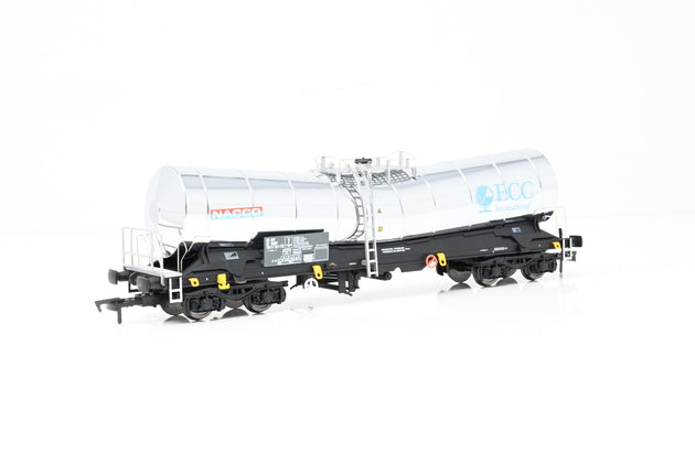 Dapol OO Gauge B850C 'Nacco / ECC International' ICA Silver Bullet Tanker Wagon No.33877898107-7 - Boxed