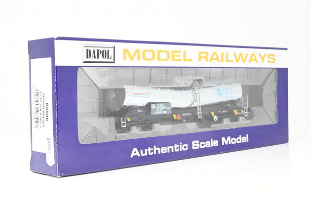 Dapol OO Gauge B850C 'Nacco / ECC International' ICA Silver Bullet Tanker Wagon No.33877898107-7 - Boxed