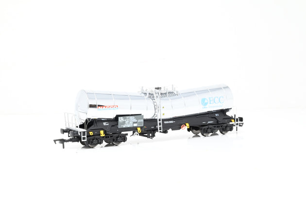 Dapol OO Gauge B850C 'Nacco / ECC International' ICA Silver Bullet Tanker Wagon No.33877898107-7 - Boxed