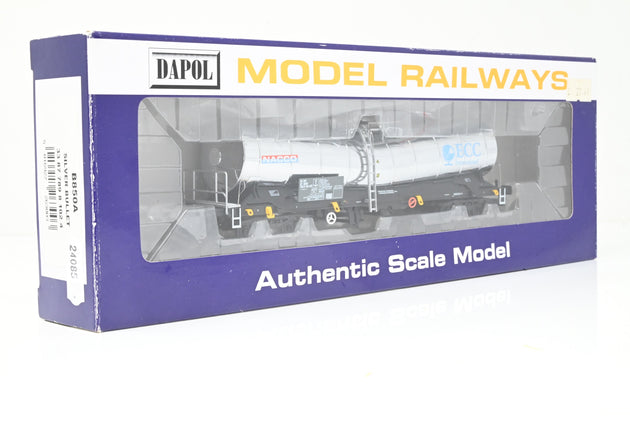 Dapol OO Gauge B850A 'Nacco / ECC International' ICA Silver Bullet Tanker Wagon No.33877898102-4 - Boxed