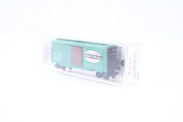 Micro-Trains N Gauge 23300 New York Central Green 40ft Standard Double Door Box Car No.77140 - Boxed
