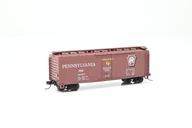 Atlas N Gauge 33215 Pennsylvania Railroad Brown 40ft Plug Door Box Car No.19394 - Boxed
