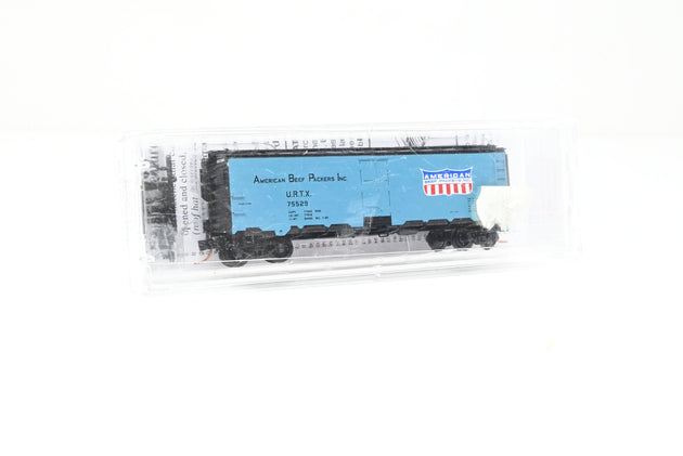 Micro-Trains N Gauge 05900540 URTX American Beef Packers Blue 40ft Steel Ice Reefer w/ Preco Fan No.75529 - Boxed