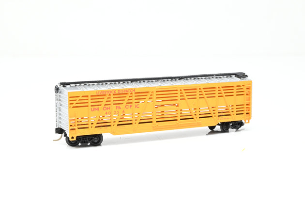 Atlas N Gauge 3543 Union Pacific Yellow 50ft Single Door Stock Car No.40256 - Boxed