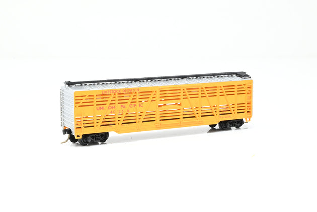 Atlas N Gauge 3543 Union Pacific Yellow 50ft Single Door Stock Car No.40256 - Boxed