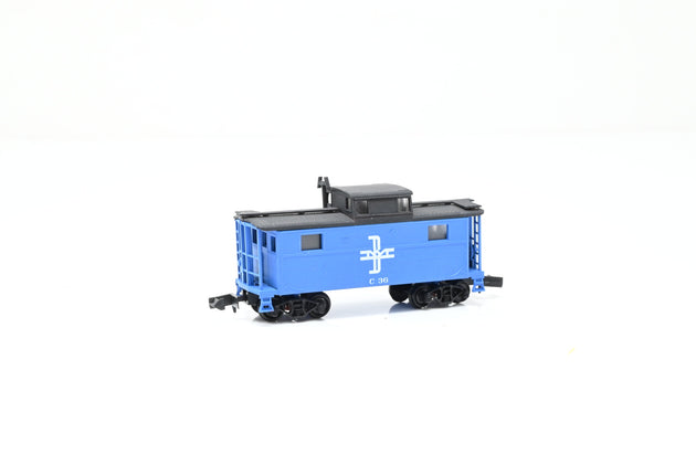 Bowser N Gauge 37109 Boston & Maine Blue N-5 Caboose No.C36 - Boxed