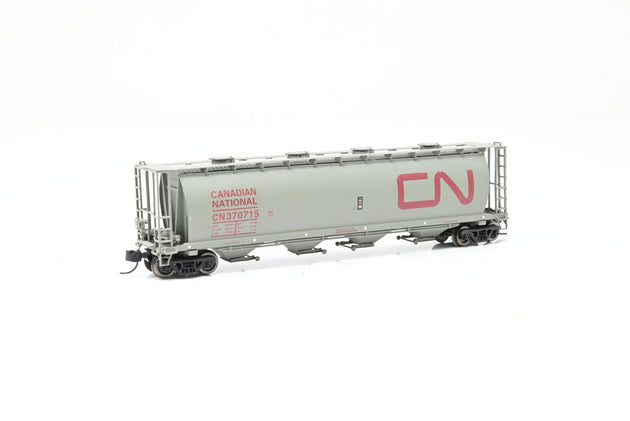 Intermountain N Gauge 65225-12 Canadian National Rainbow Cylindrical Covered Hopper Car w/ Round Hatch No.370715 - Boxed