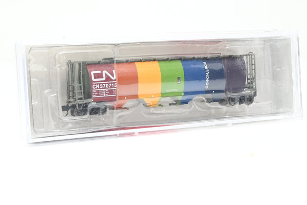 Intermountain N Gauge 65225-12 Canadian National Rainbow Cylindrical Covered Hopper Car w/ Round Hatch No.370715 - Boxed