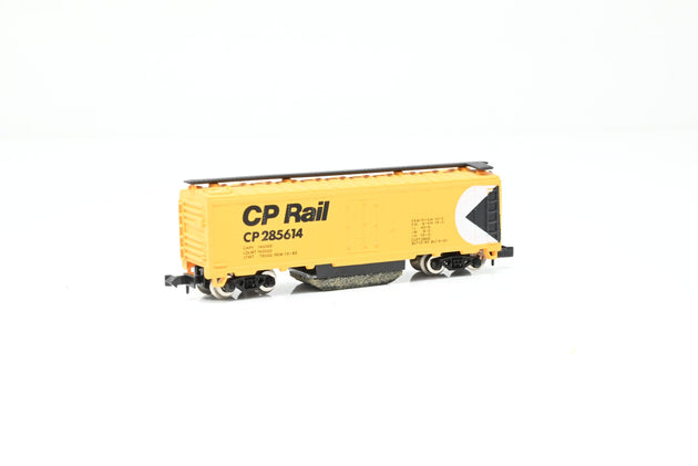 Model Power N Gauge MP3151 CP Rail Yellow Track Cleaning Car No.CP285614 - Boxed