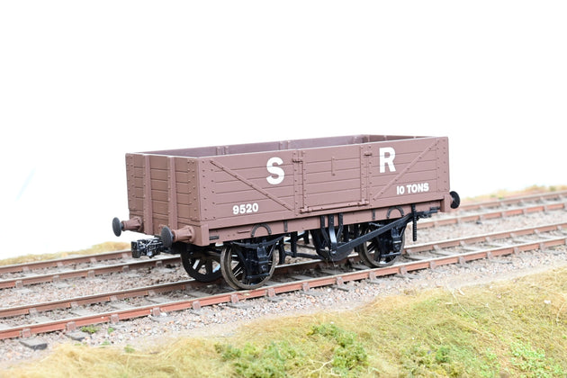 Dapol O Gauge 7F-051-033 SR Brown 5-Plank Open Wagon No.9520 - Boxed