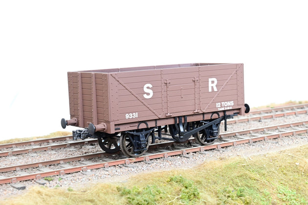 Dapol O Gauge 7F-080-025 SR Brown 5-Plank Open Wagon No.9331 - Boxed