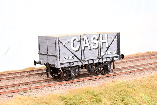 Dapol O Gauge 'Thomas Cash' Grey 7-Plank Open Wagon w/ Side & End Doors No.2336 - Limited Edition, Boxed