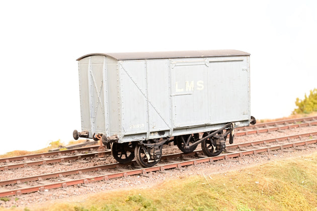 Kit Built O Gauge LMS Grey Sliding Door Covered Goods Van No.291859 - Unboxed