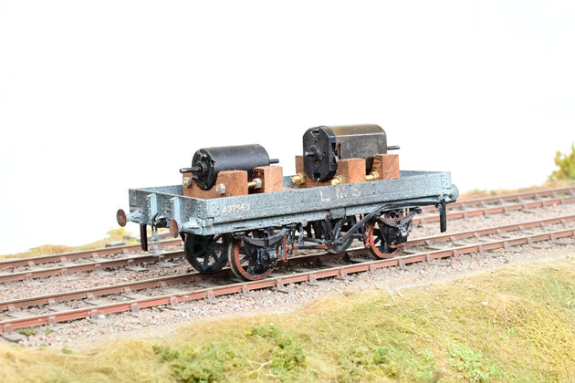 Kit Built O Gauge LMS Grey 1-Plank Open Wagon w/ Load - Weathered, Unboxed
