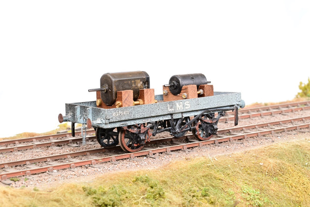 Kit Built O Gauge LMS Grey 1-Plank Open Wagon w/ Load - Weathered, Unboxed