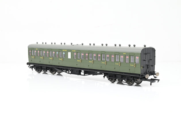 Hornby OO Gauge R4720 SR Ex LSWR Non-Corridor 3rd Class Diag 31 Coach No.304 - Boxed