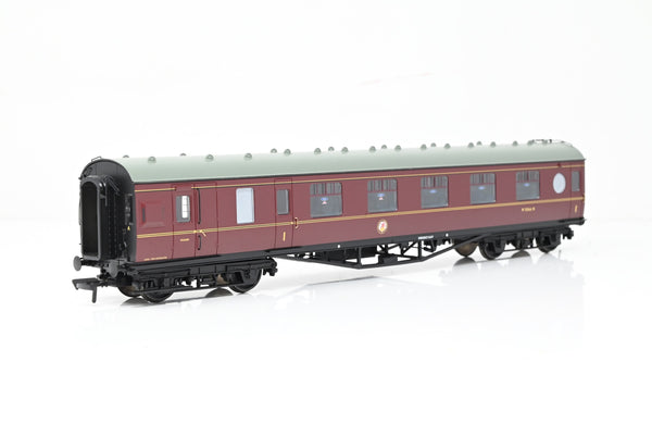 Bachmann OO Gauge 39-471 LMS 60ft Porthole Coach Corridor Brake First BR Maroon No.M5066M - Boxed