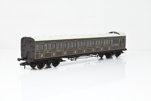 Bachmann OO Gauge 39-620A SE&CR 60ft Birdcage Brake Third Coach Dark Lake Livery No.1182 - Boxed