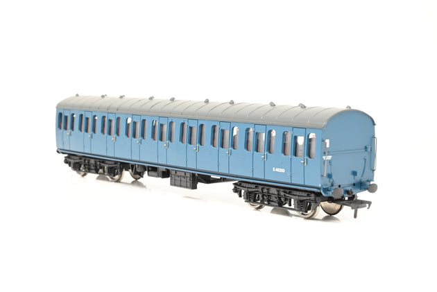 Bachmann OO Gauge 34-607A 57ft MK1 Suburban Coach 2nd Class BR Blue No.E46200 - Boxed
