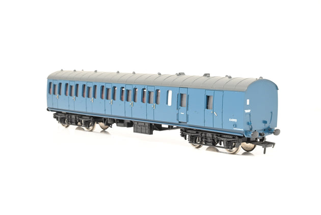 Bachmann OO Gauge 34-629 57ft MK1 Suburban Brake Coach 2nd Class BR Blue No.E43112 - Boxed