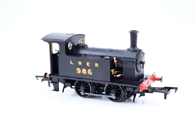 Rapido Trains OO Gauge 932006 LNER Black Class Y7 No.986 - DCC Sound, Boxed